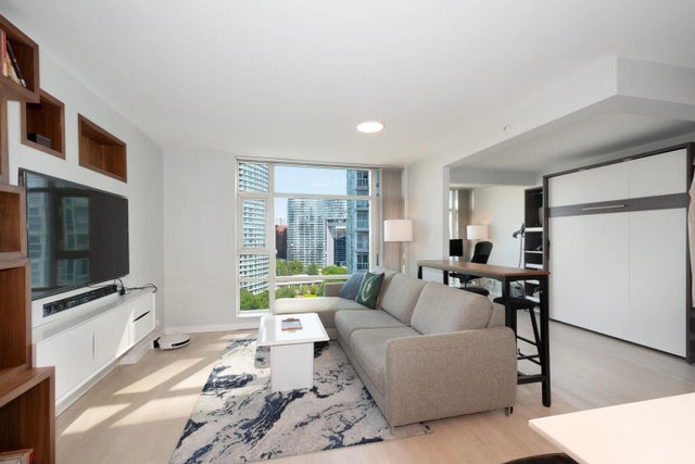 198 Aquarius Mews 1703, Vancouver