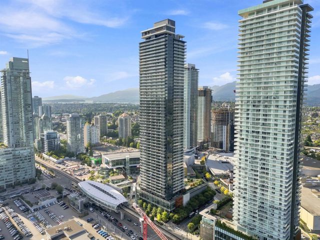 1955 Alpha Way 4102, Burnaby
