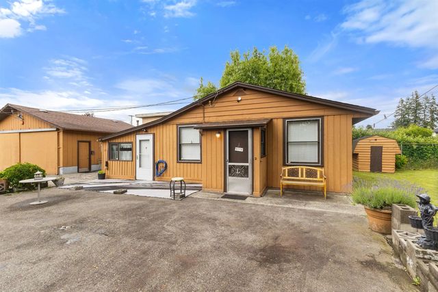 26968 30 Avenue, Langley