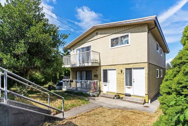 6632 Canada Way, Burnaby