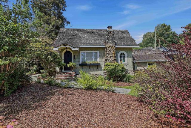 359 Ioco Road, Port Moody