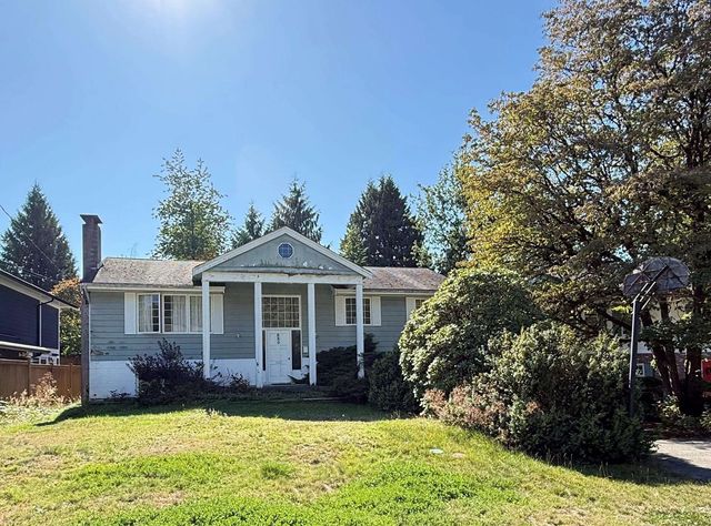889 Ross Road, North Vancouver