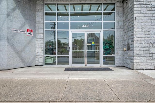 4338 Commercial Street 211, Vancouver