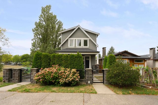 5565 Dundee Street, Vancouver