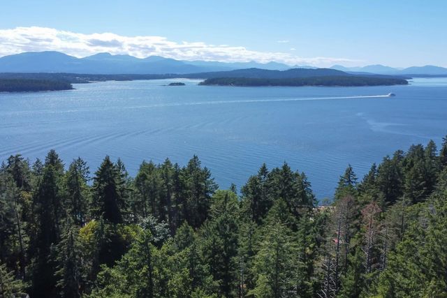 790 Devina Drive, Galiano Island