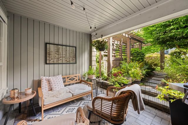 19673 Meadow Gardens Way 104, Pitt Meadows