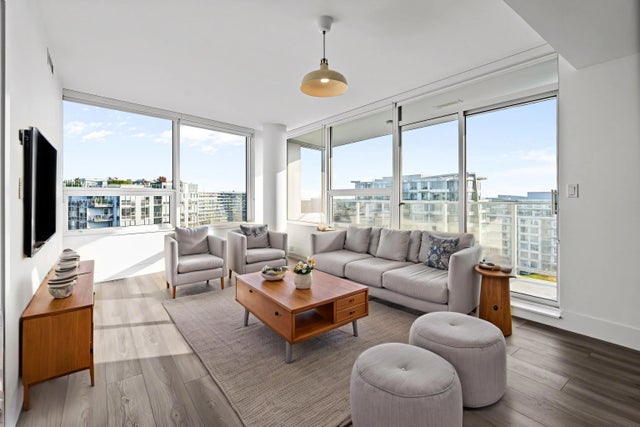 5508 Hollybridge Way 1403, Richmond