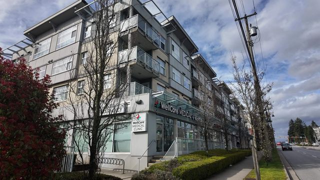 7445 120 Street 414, Delta