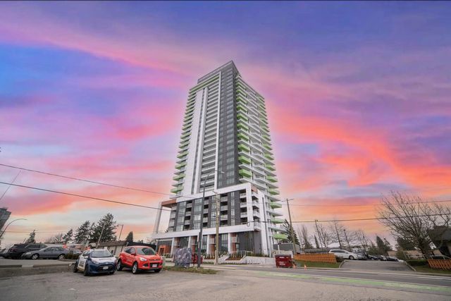 10428 Whalley Boulevard 1204, Surrey