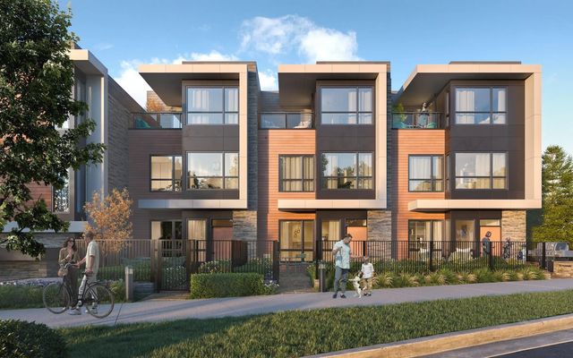 390 Guilby Street 109, Coquitlam