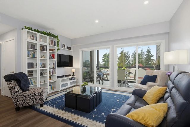 2649 James Street 505, Abbotsford