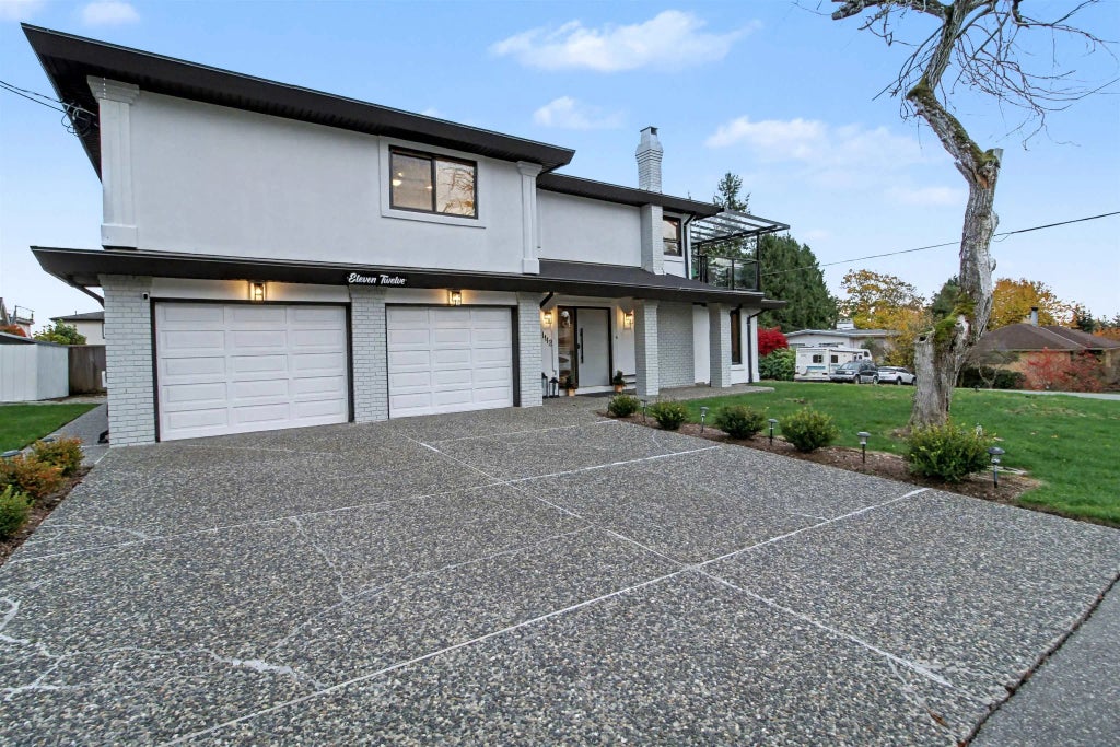 1112 Stevens Street, White Rock