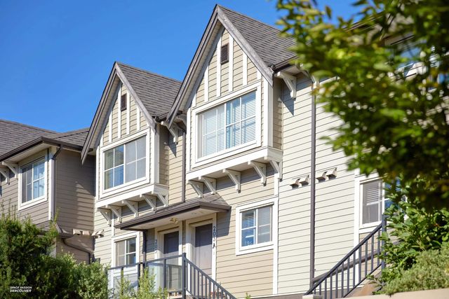 7159 Stride Avenue 203a, Burnaby