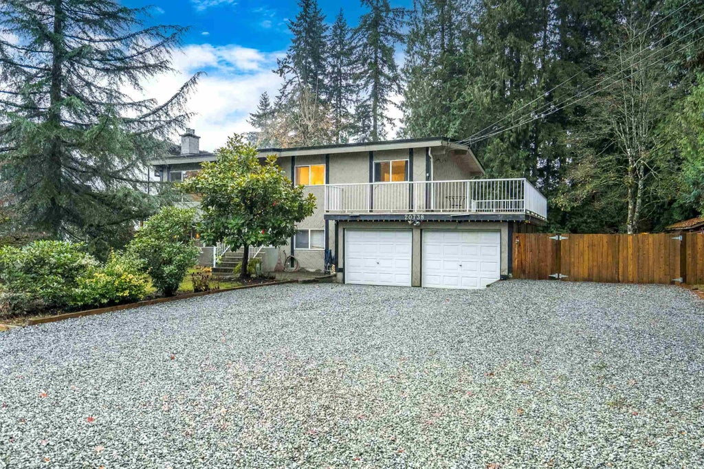 20738 38a Avenue, Langley