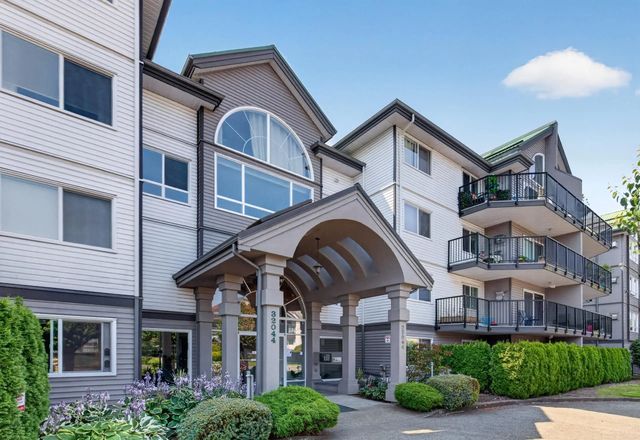 32044 Old Yale Road 212, Abbotsford