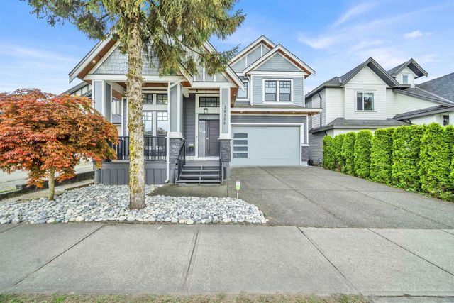 18356 68 Avenue, Surrey