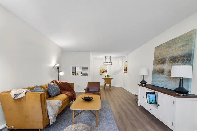 385 Ginger Drive 309, New Westminster