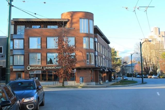 3089 Oak Street 209, Vancouver