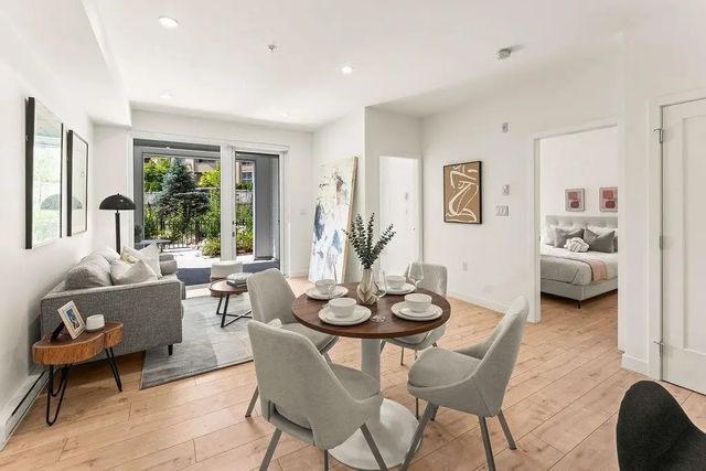 13788 76 Avenue 124, Surrey