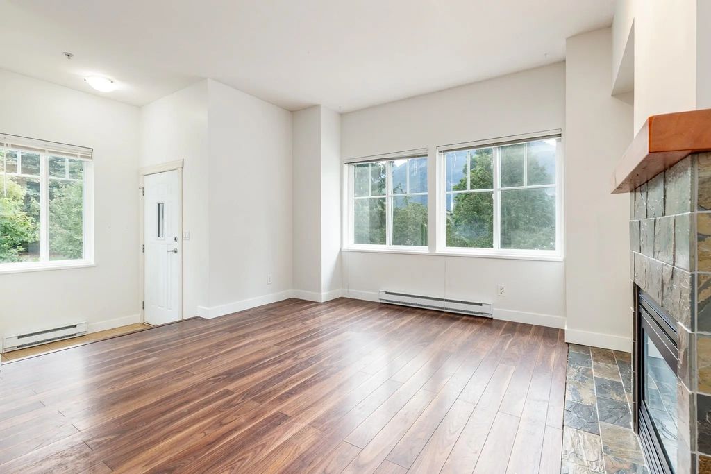 1800 Mamquam Road 42, Squamish