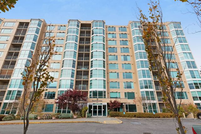 12148 224 Street 809, Maple Ridge