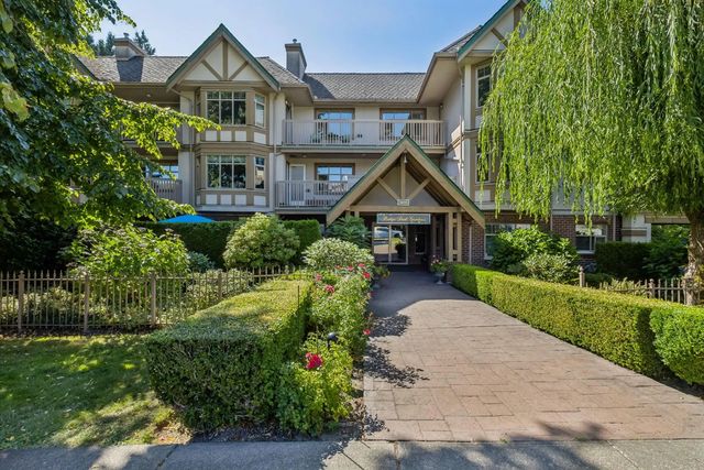 2059 Chesterfield Avenue 304, North Vancouver