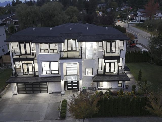 17997 56a Avenue, Surrey
