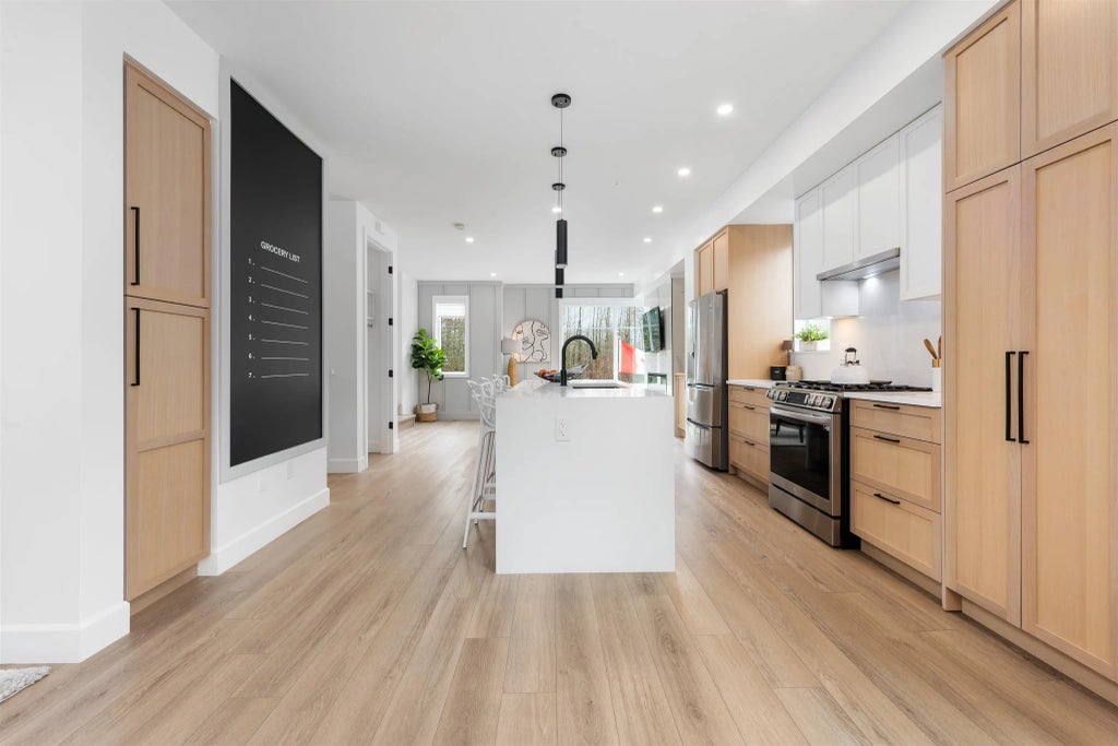 20763 76 Avenue 49, Langley