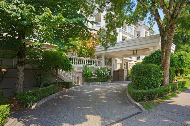 5735 Hampton Place 229, Vancouver