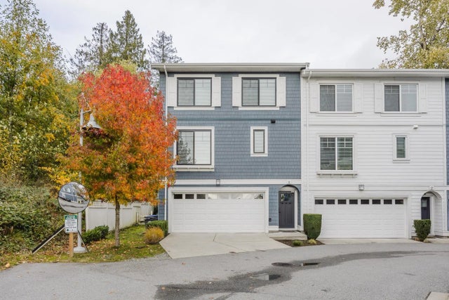 19299 64 Avenue 1, Surrey