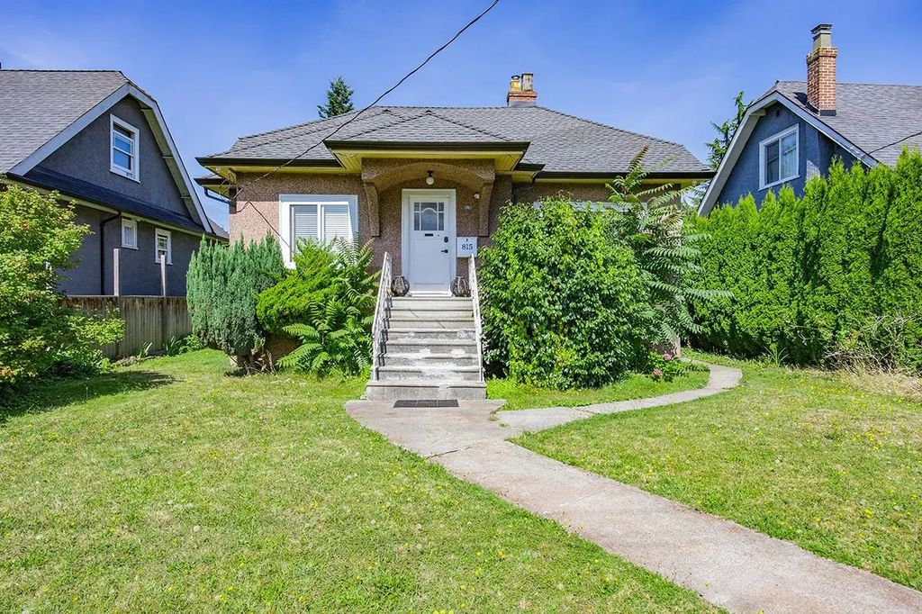 815 Eighth Avenue, New Westminster