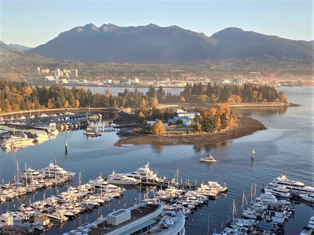 1328 W Pender Street 3105, Vancouver