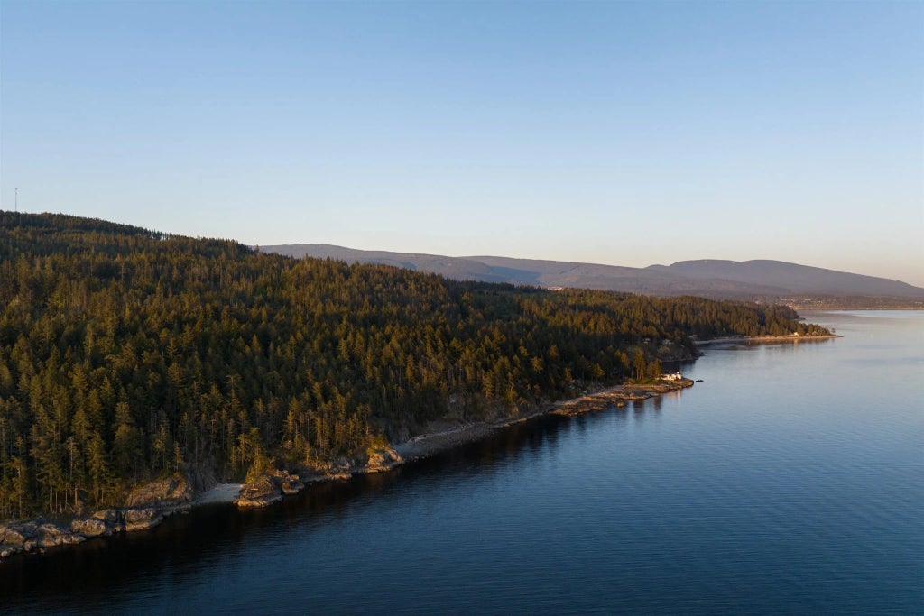 Lot C Sunshine Coast Highway, Sechelt