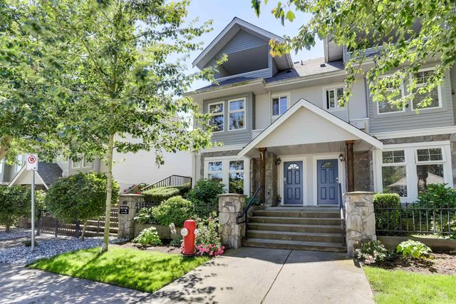 15432 16a Avenue 1, Surrey