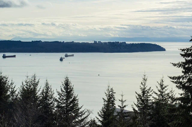 3101 Burfield Place 307, West Vancouver