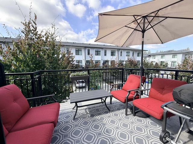15235 Sitka Avenue 124, Surrey