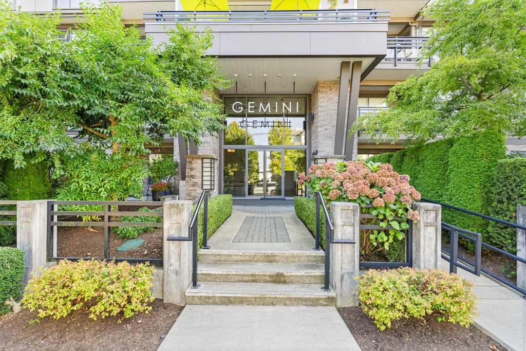 15336 17a Avenue 302, Surrey