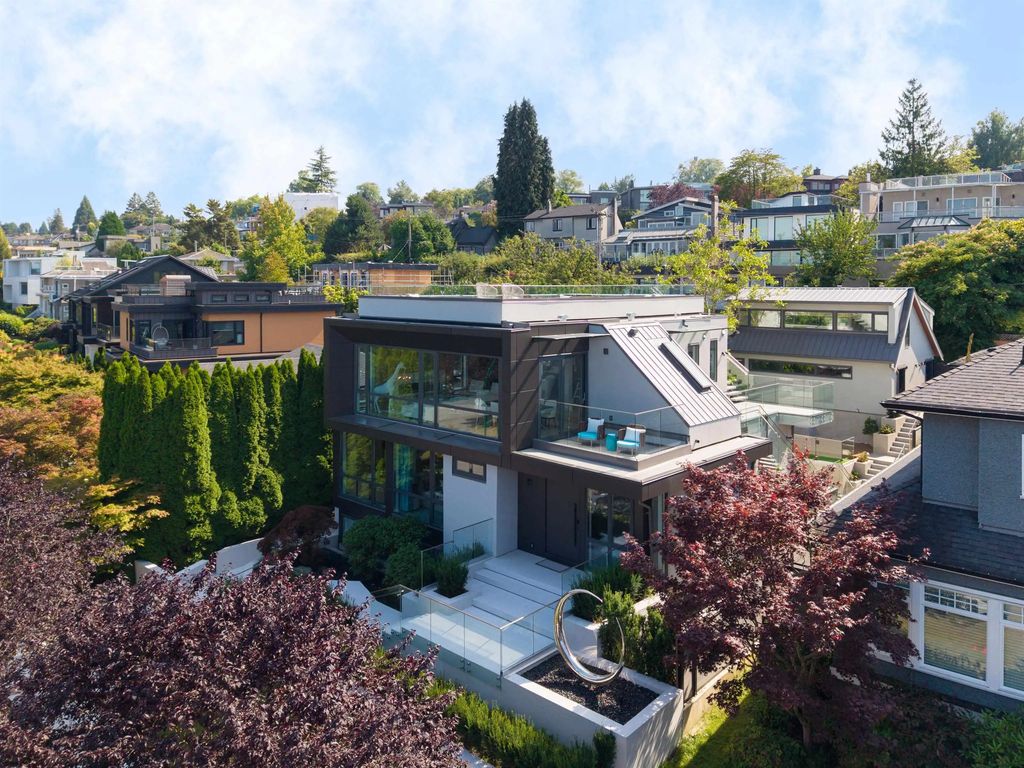 3489 Puget Drive, Vancouver