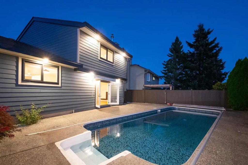 5 Campion Court, Port Moody