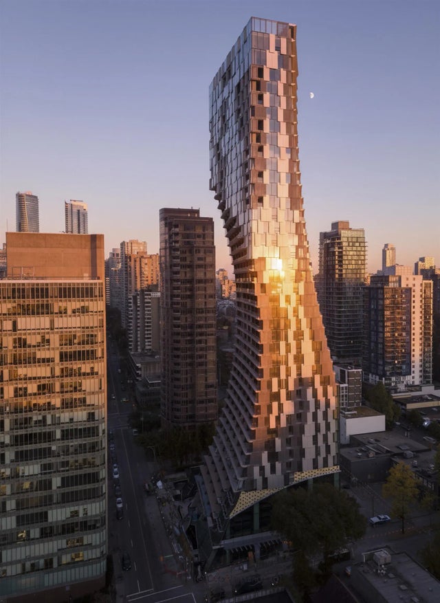 1568 Alberni Street 3902, Vancouver