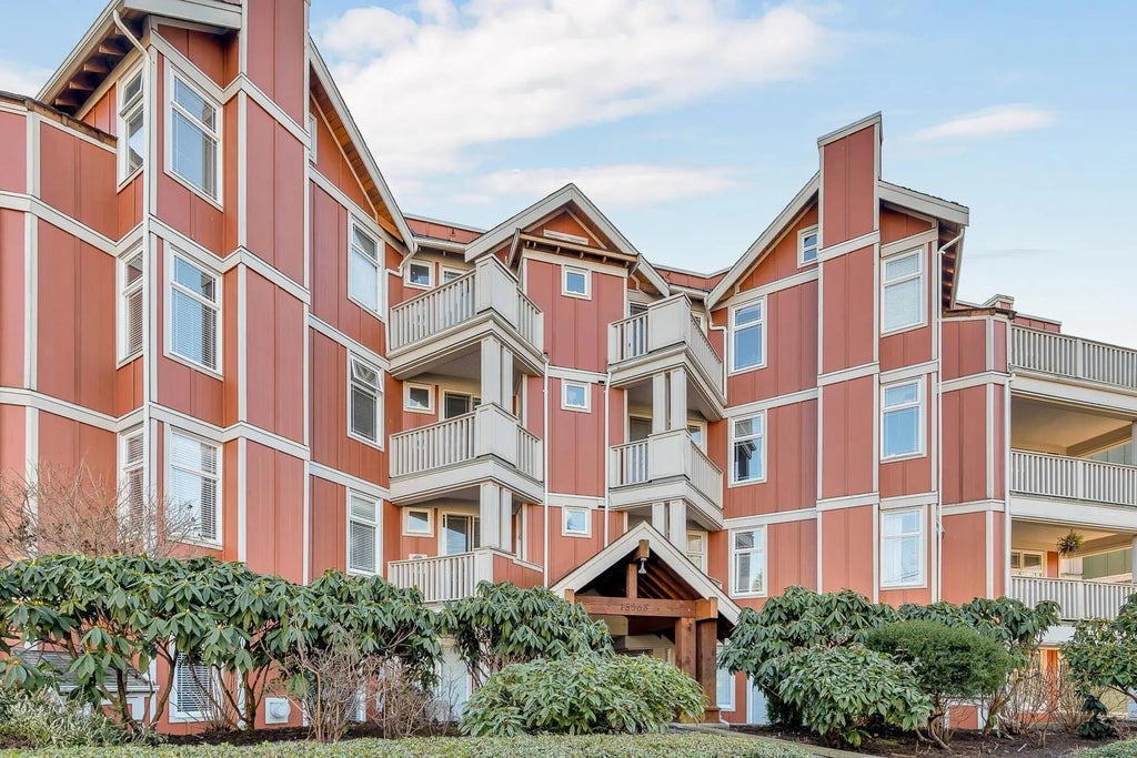 15368 16a Avenue 209, Surrey