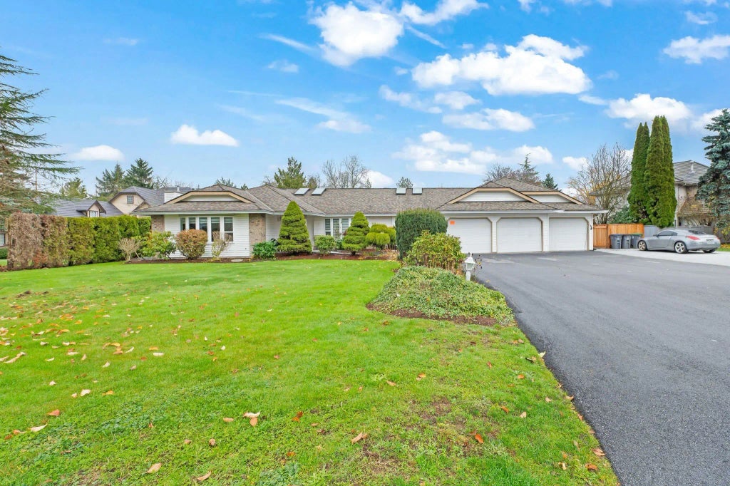 15435 Killarney Place, Surrey