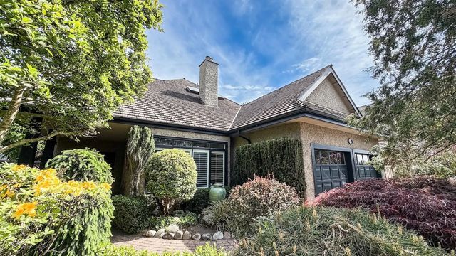 8418 Gillnet Place, Vancouver