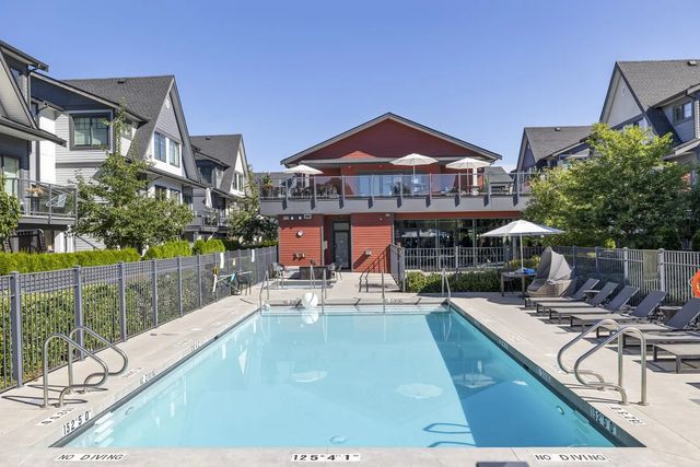 19451 Sutton Avenue 19, Pitt Meadows