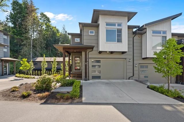 43680 Chilliwack Mountain Road 8, Chilliwack
