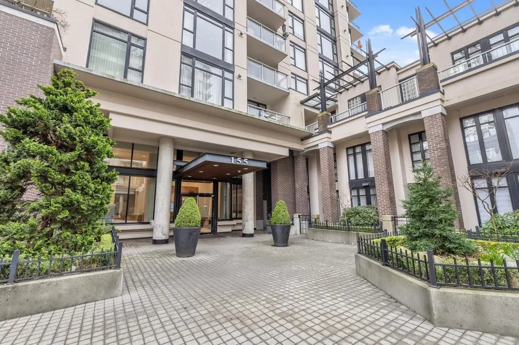 155 W 1st Street 704, North Vancouver