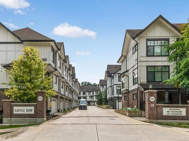 5068 Savile Row 6, Burnaby