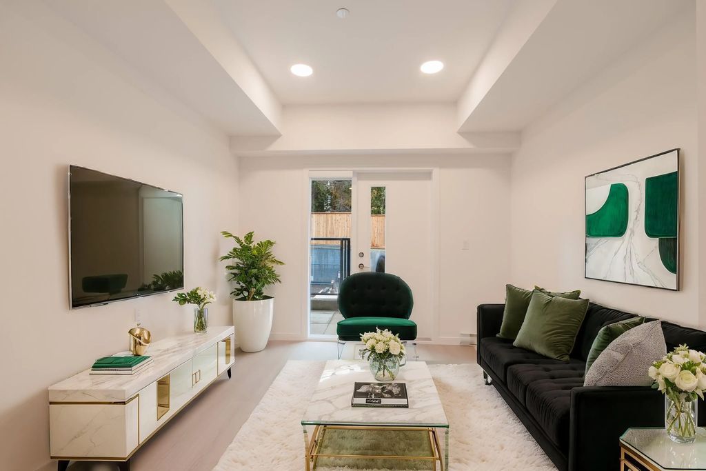 10829 140 Street E115, Surrey