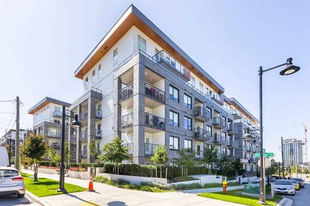 648 Lea Avenue 304, Coquitlam