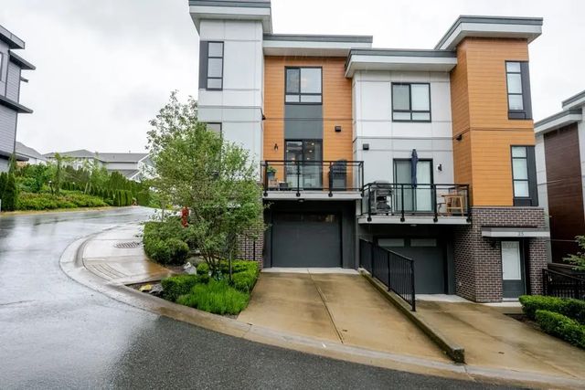 20087 68 Avenue 26, Langley